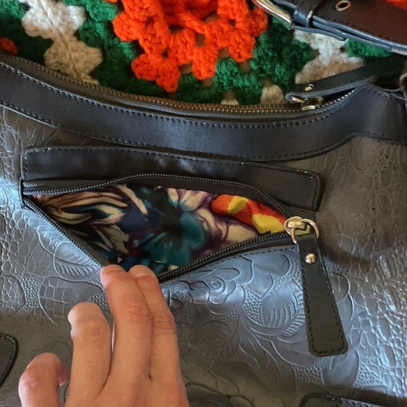 SUMMER SALE Sharif 🌹Vintage NY Designer Leather Studded Purse w/ Silver Lock - Picture 7 of 16